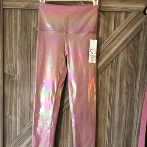 NEW WITH TAGS Ellie Pink Iridescent Leggings